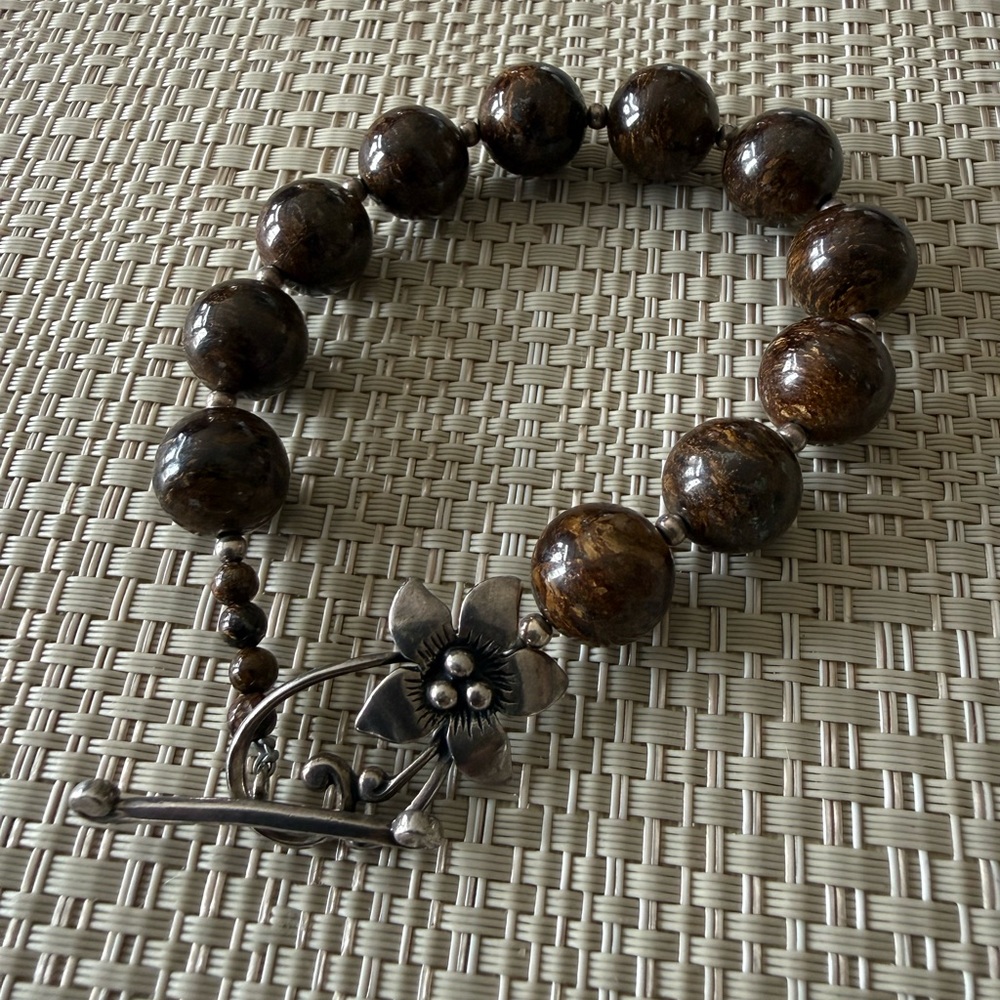 Retired Silpada Sterling Silver Bronzite Bracelet B1365 Floral Toggle Clasp